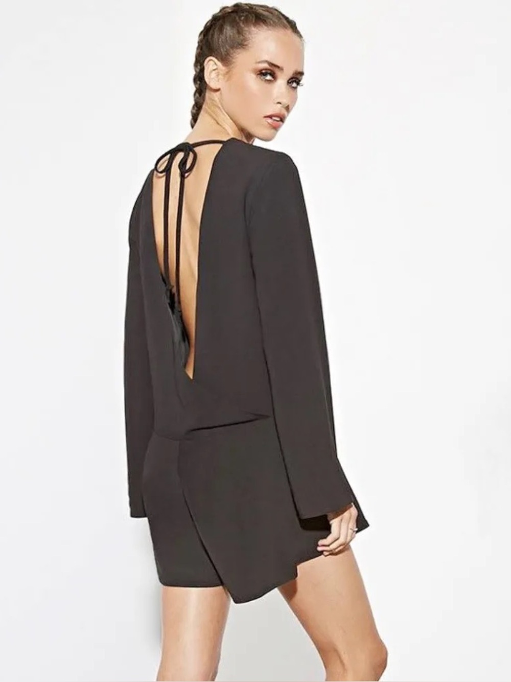 The Fifth Label Sound & Vision Open Back Bell Sleeve Romper, Black – S (Sample)